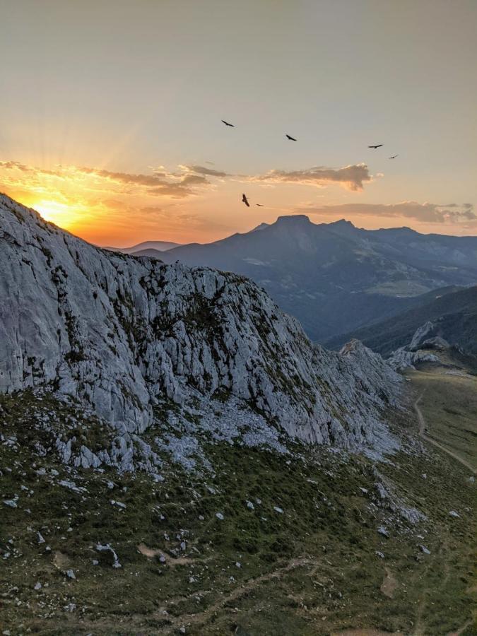 Apartamento Olmares Picos De Europa - 4 Personas Lomeña Esterno foto